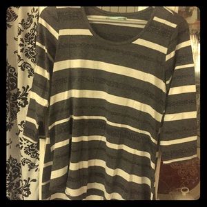 Striped High-Low Hem Top